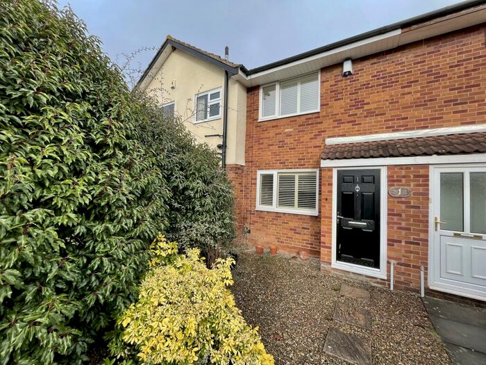 2 Bedroom Terraced House To Rent In Symington Walk/Eastbourne - Darlington, DL1