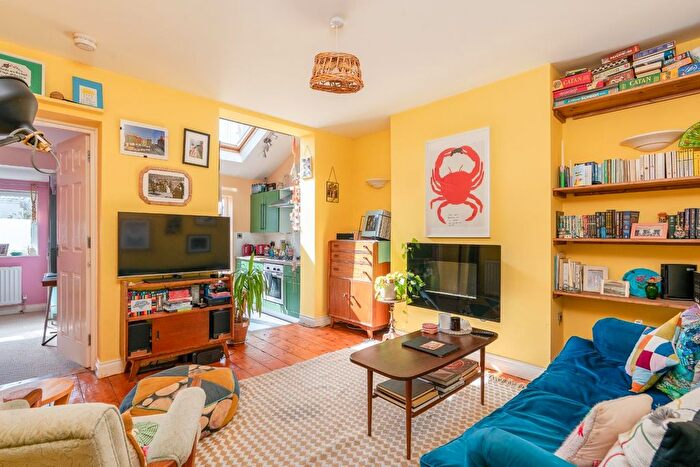 2 Bedroom Flat For Sale In Westminster Road, Easton, BS5