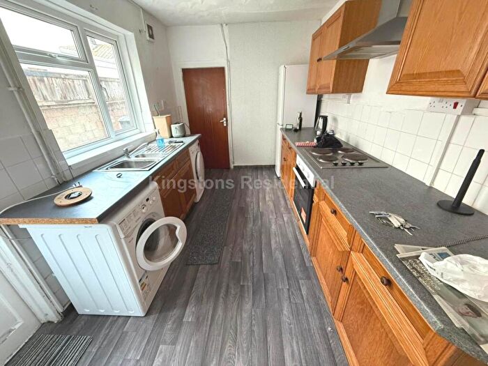 4 Bedroom Terraced House To Rent In Wyeverne Road, Cathays, Cardiff, CF24