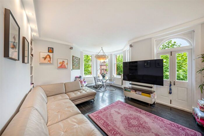 2 Bedroom Flat To Rent In Ashworth Mansions, Elgin Avenue, London, W9