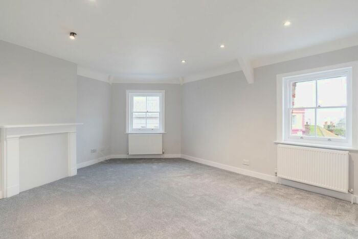 1 Bedroom Flat To Rent In Rendezvous Street, Folkestone, CT20