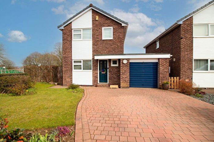 3 Bedroom Detached House For Sale In Mosborough Hall Drive, Halfway, S20