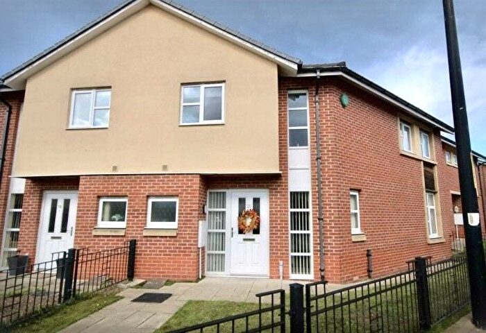 3 Bedroom Semi-Detached House To Rent In Redwood Avenue, South Shields, NE34