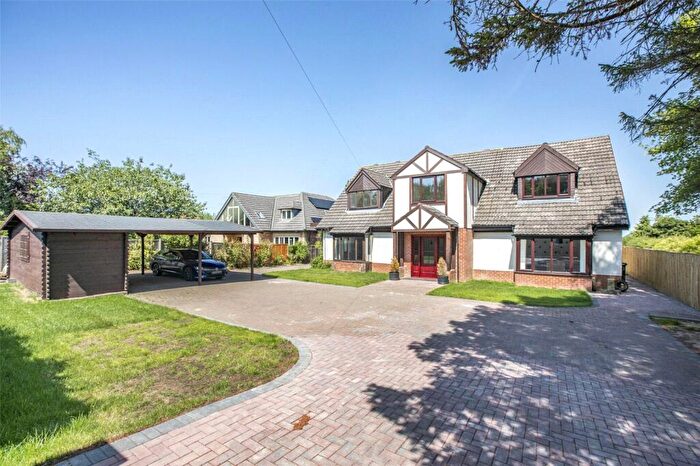 5 Bedroom Detached House For Sale In The Avenue, Ponteland, NE20