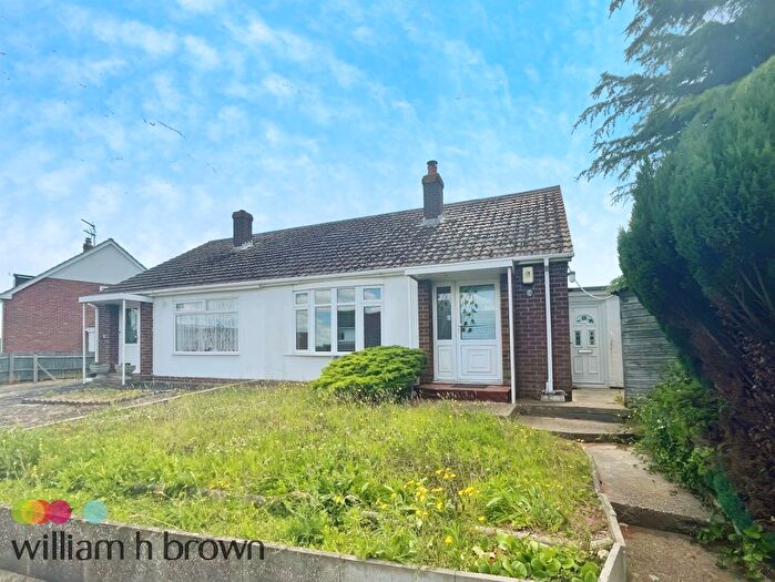 2 Bedroom Semi-Detached Bungalow For Sale In Viking Way, Holland-On-Sea, Clacton-On-Sea, CO15