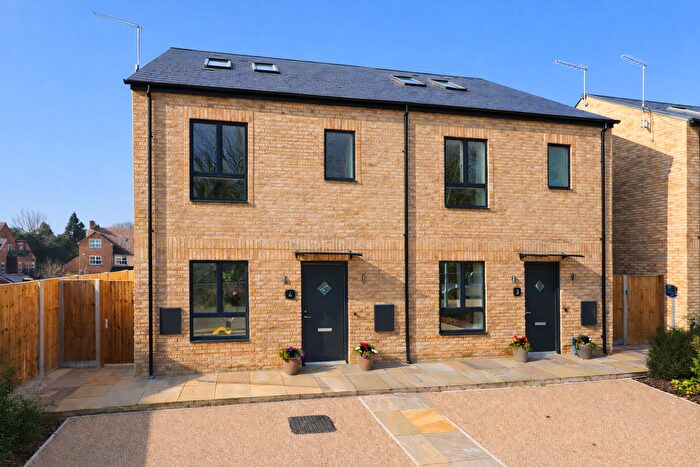 4 Bedroom Semi-Detached House For Sale In Victoria Close, Rickmansworth, Hertfordshire, WD3