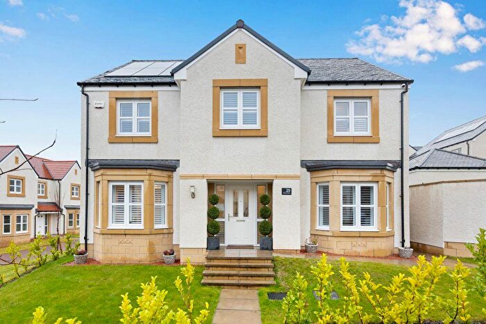 5 Bedroom Detached House For Sale In Summerside Gardens, Newtongrange, EH22