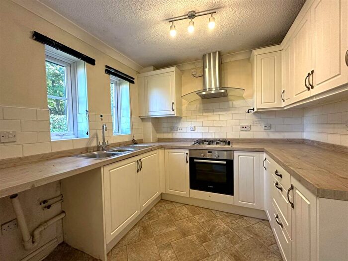 2 Bedroom End Of Terrace House To Rent In Southfield, Balderton, NG24