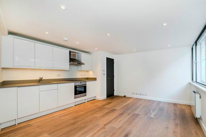 2 Bedroom Flat To Rent In Shelton Street, Seven Dials, WC2H
