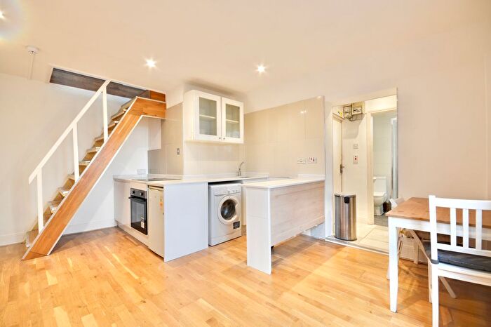 1 Bedroom Flat To Rent In Green Lanes, London, N4