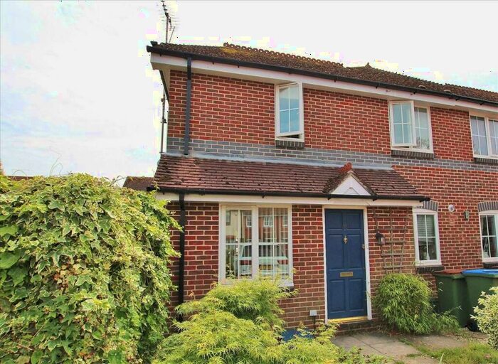1 Bedroom End Of Terrace House To Rent In Wordsworth Place, Horsham, RH12