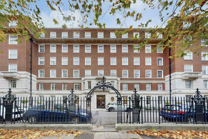 6 Bedroom Apartment To Rent In Abbey Lodge, Park Road, London, NW8