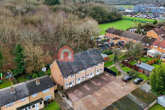 2 Bedroom End Terrace House For Sale In Breakspear, Stevenage, SG2