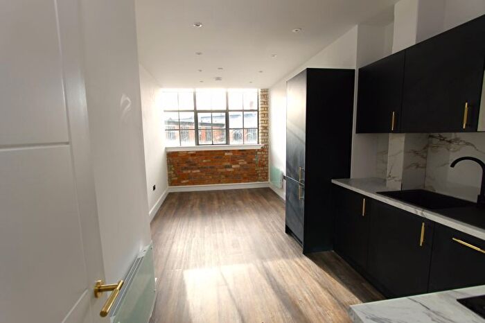 1 Bedroom Flat To Rent In St Michaels Road, Northampton, NN1