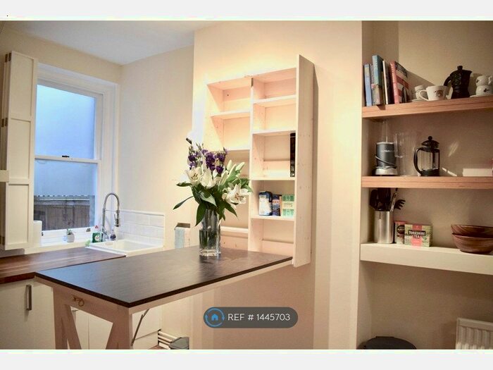 1 Bedroom Flat To Rent In Fitzalan Street, London, SE11