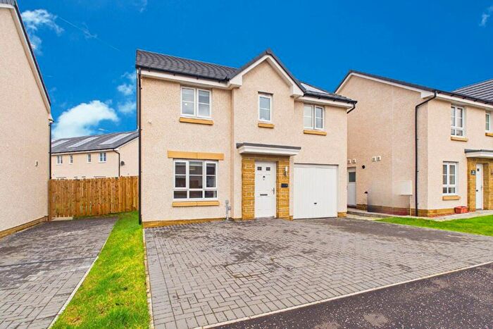 4 Bedroom Detached House For Sale In Cornflower Avenue, Cambuslang, G72