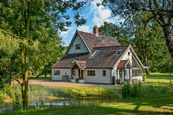 4 Bedroom Detached House For Sale In Station Road, Tivetshall St. Margaret, Norwich, Norfolk, NR15