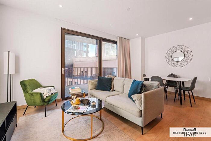 2 Bedroom Apartment For Sale In Legacy Building, Embassy Gardens, SW11