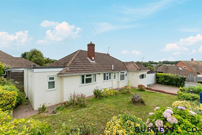 3 Bedroom Detached Bungalow For Sale In Chantry Avenue, Bexhill-On-Sea, TN40