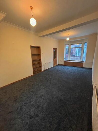 3 Bedroom Terraced House To Rent In Vermont Villas, Vermont Street, Hull, HU5