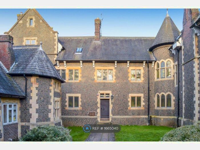 1 Bedroom Flat To Rent In Stoneleigh Manor, Leicester, LE2