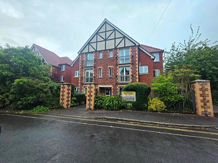 1 Bedroom Flat To Rent In Polsham Park, Paignton, TQ3