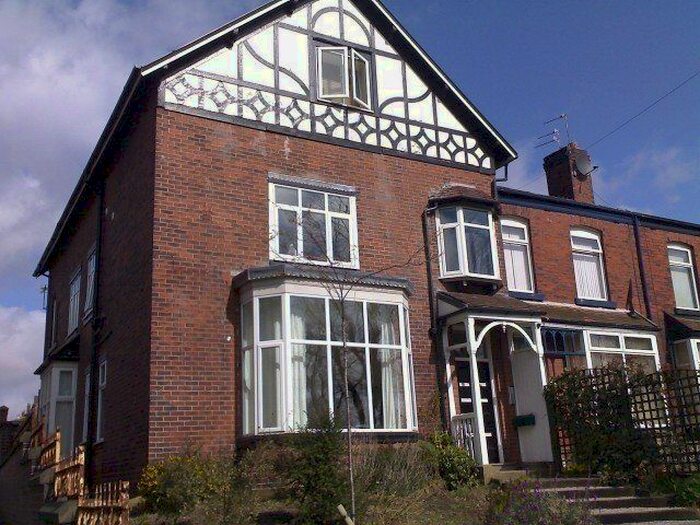 1 Bedroom Flat To Rent In Brook Dene, Gilnow Road, Heaton, BL1