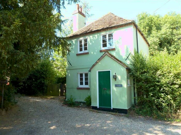 1 Bedroom Mews To Rent In Rotherfield Greys, Henley-on-thames, RG9