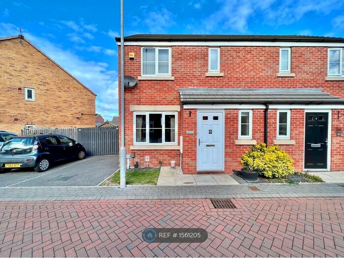 3 Bedroom Semi-Detached House To Rent In Levett Court, Thurcroft, Rotherham, S66