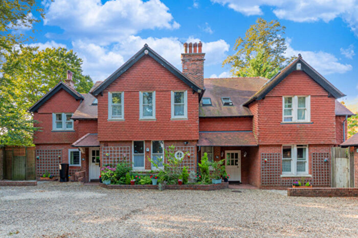 6 Bedroom Detached House For Sale In Old Road Headington, OX3