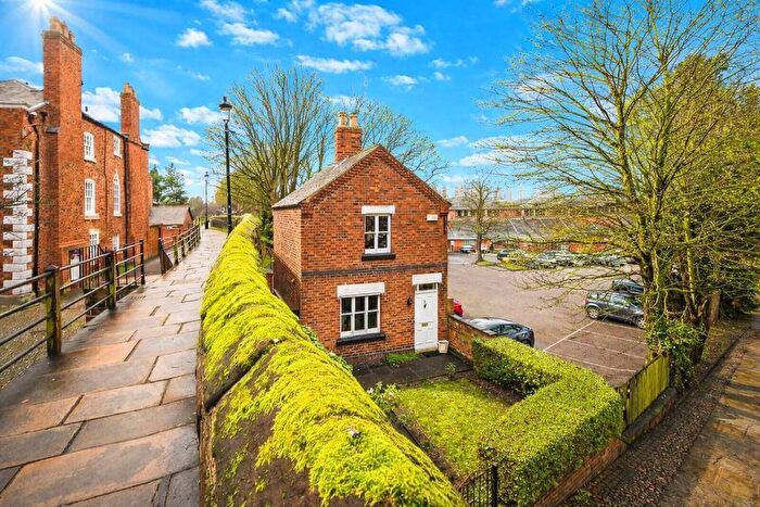 2 Bedroom Detached House For Sale In The Kaleyards, Frodsham Street, Chester, Cheshire, CH1