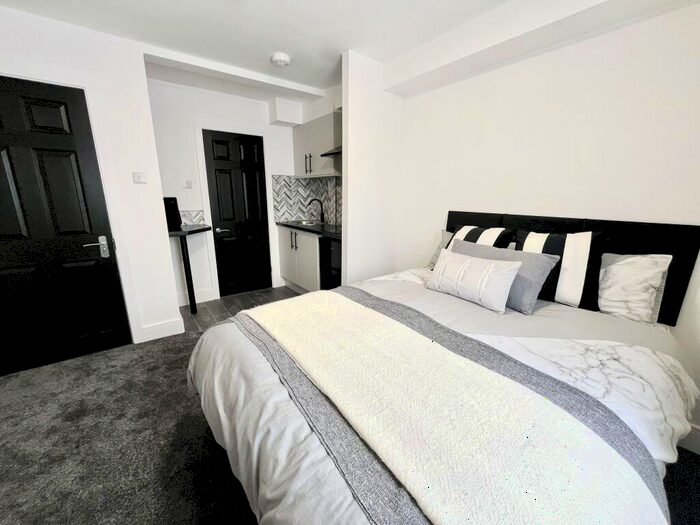 Studio To Rent In Blackmead, Studio, Peterborough, PE2