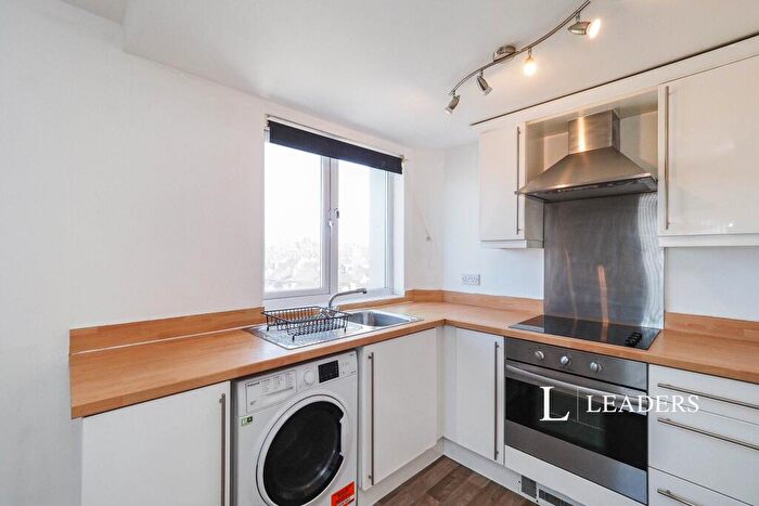 1 Bedroom Flat To Rent In High Point, NG7