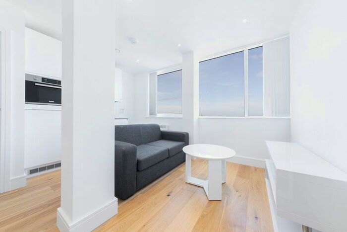 Studio To Rent In Skyline, - High Street, Slough, SL1