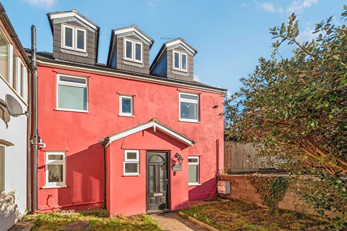 4 Bedroom End Terrace House For Sale In Penfield, Yeovil, BA21