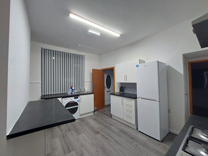5 Bedroom Terraced House To Rent In Miranda Road, Bootle, L20