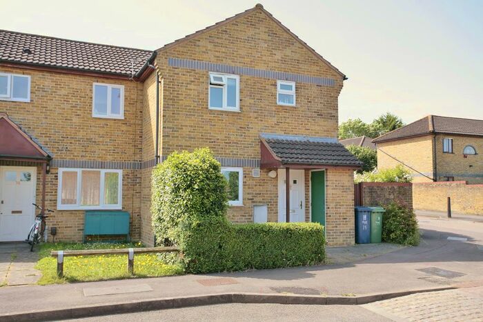 2 Bedroom Semi-Detached House To Rent In Shepherds Hill, Oxford, OX4
