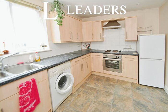 2 Bedroom Flat To Rent In High Street, Southend, SS1