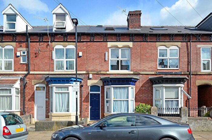 4 Bedroom Terraced House To Rent In Denham Road, Sheffield, S11