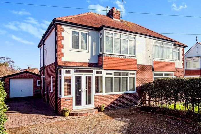3 Bedroom Semi-Detached House To Rent In West Park Avenue, Scarborough, North Yorkshire, YO12