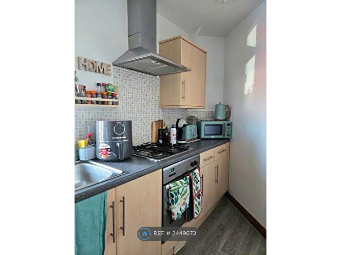 1 Bedroom Flat To Rent In Shirehampton Road, Bristol, BS9