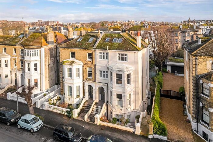 1 Bedroom Flat For Sale In Wilbury Road, Hove, BN3