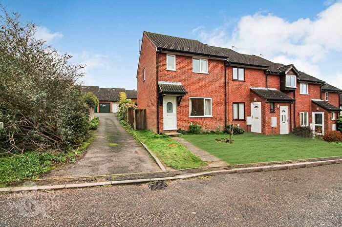 3 Bedroom End Terrace House For Sale In Bishop Rise, Thorpe Marriott, Norwich, NR8