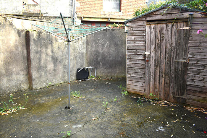 5 Bedroom Terraced House To Rent In Mackintosh Place, Cardiff, CF24