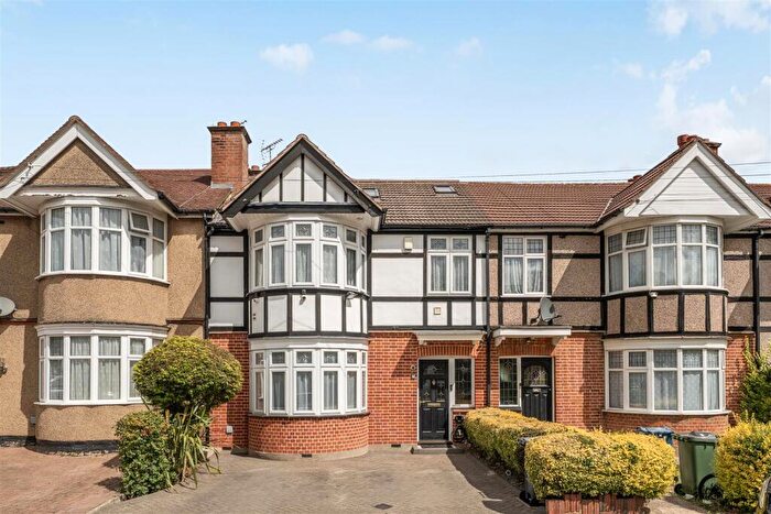 4 Bedroom Terraced House For Sale In Prestwood Avenue, Harrow, HA3