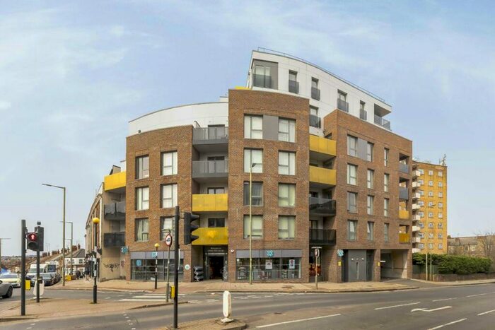 1 Bedroom Flat To Rent In Finchley Road, West Hampstead, NW11