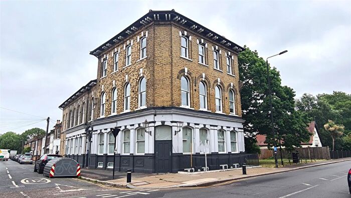 1 Bedroom Flat To Rent In Portway, Stratford, E15