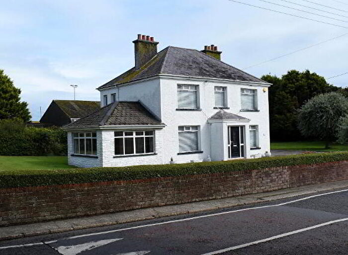 4 Bedroom Detached House With Garages For Sale In New Harbour Road, Portavogie, BT22