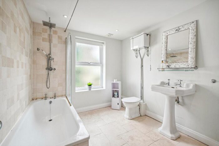 4 Bedroom Terraced House To Rent In White Hart Lane, SW13