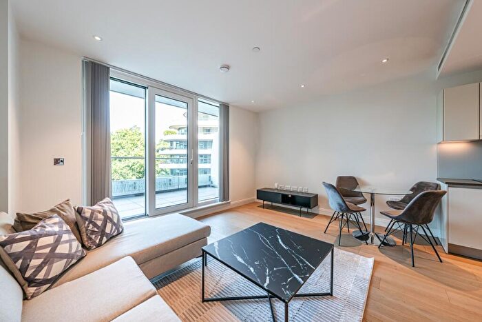 1 Bedroom Flat To Rent In Queenstown Road London, SW11